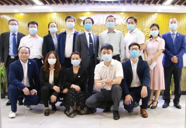市委副书记吴朝安调研盈科荆州律所党建工作